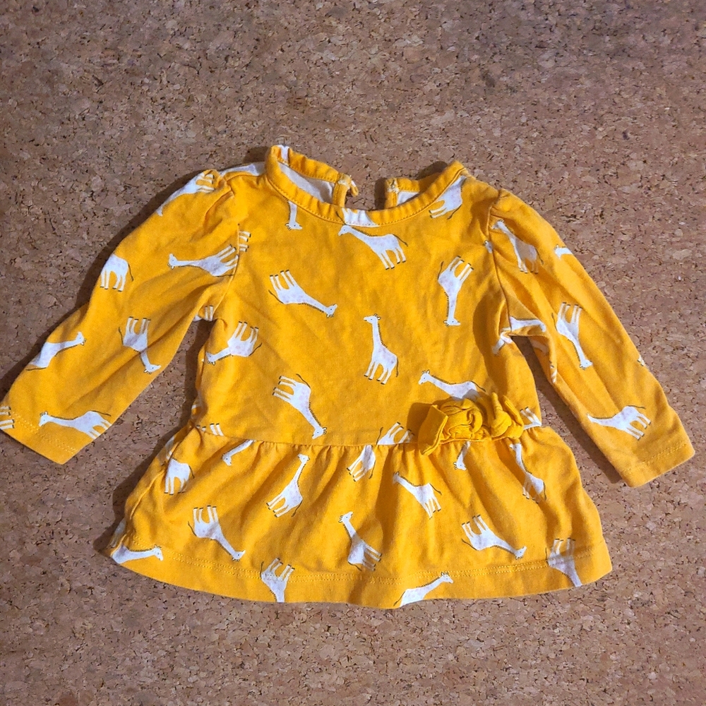 Giraffe shirt